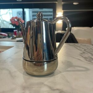 Sleek Silver Teapot with Handle